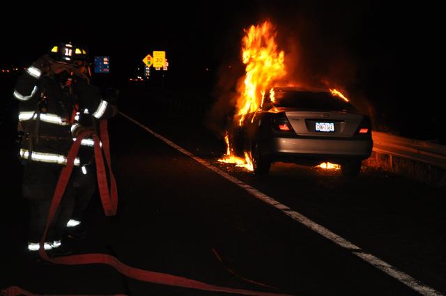 I-684 Car Fire November 2011